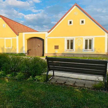 Skornickuv Statek - Andelka S Wellness Za Priplatek Σπίτι διακοπών *